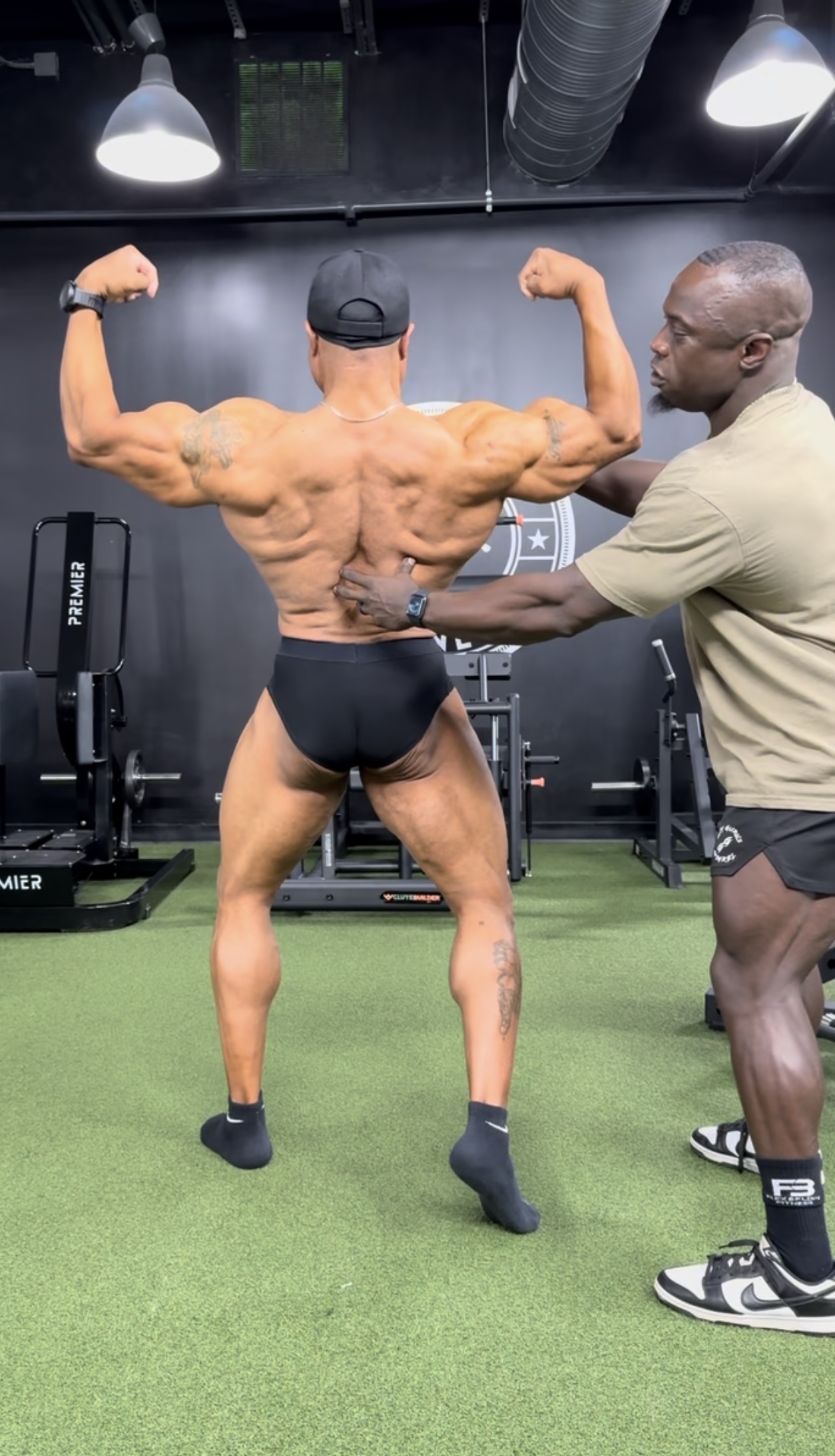 Posing Coaching - Professional Stage Presentation